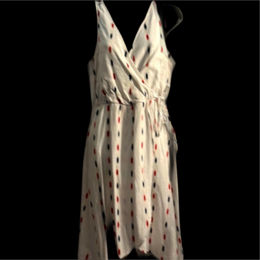 Universal Threads Large white/red/blue sleeveless faux wrap dress linen blend